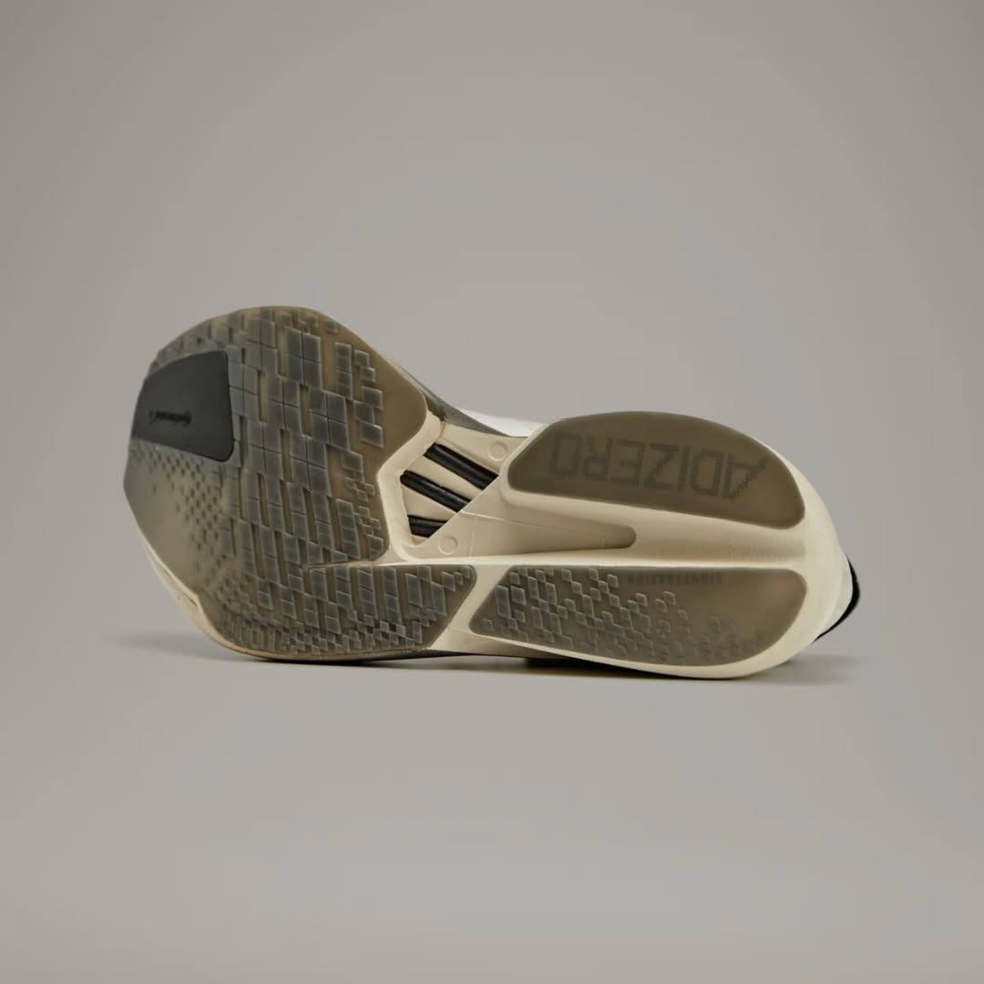 Adidas Adizero Adios Pro 4™ Bege / Preto / Cinza
